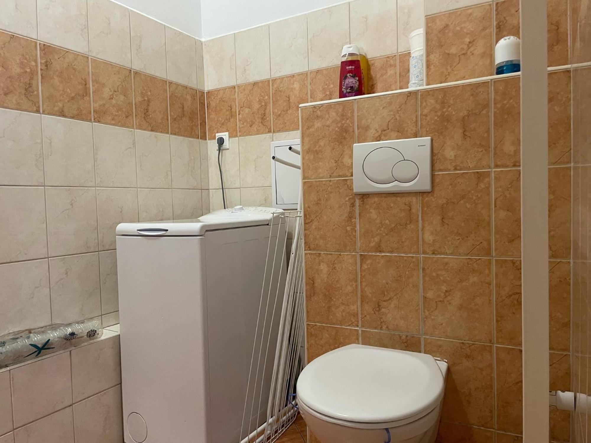 Tiffany Apartment In The City Center Bratislava Buitenkant foto